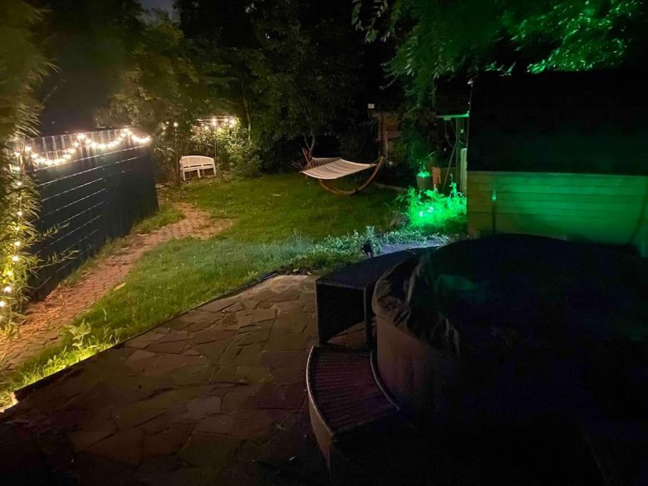 Ferien-Villa Direkt Am Rhein Sauna/Whirlpool Gotterswickerhamm Ngoại thất bức ảnh